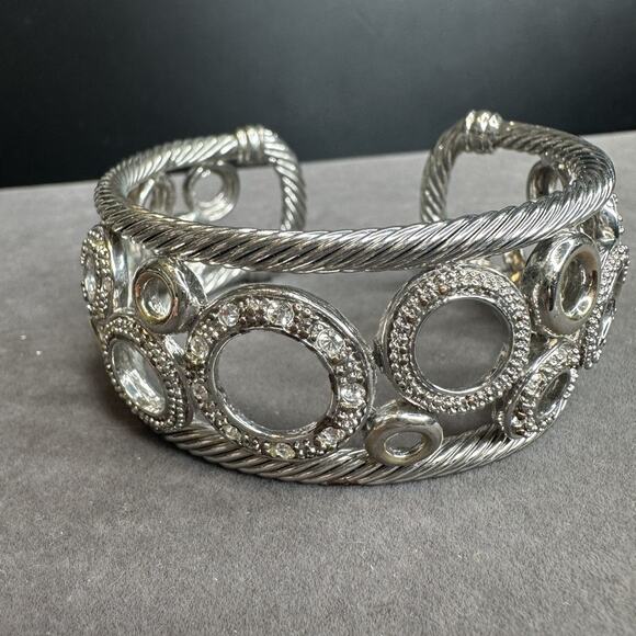 Rhodium Plated Cable Crystal Bracelet Bezel Setting Pave Crystal circles Bangle - Picture 1 of 8